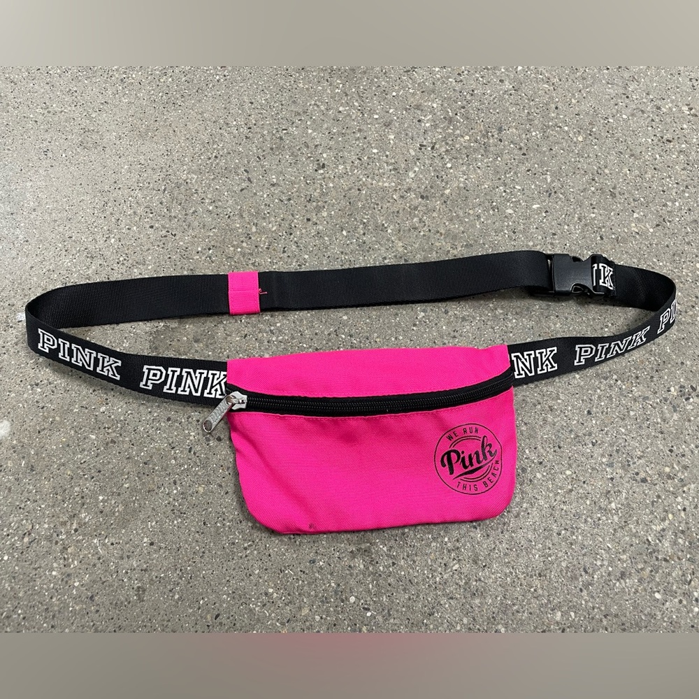 Victoria’s Secret Fanny Pack Bag Adjustable Belted with Buckle WE RUN THIS BEACH